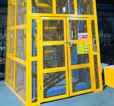 林周货梯可以安装在室外吗